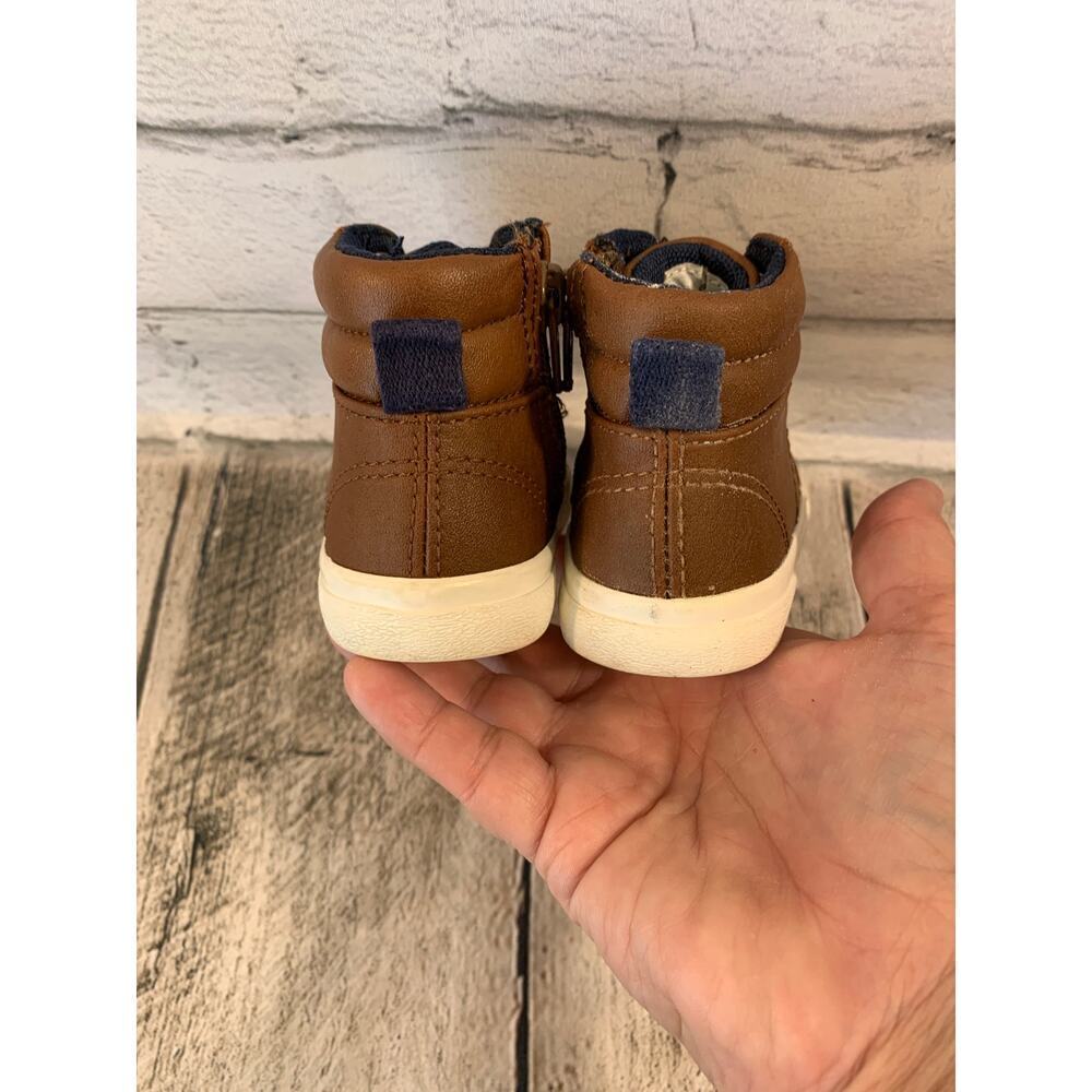 CAT & JACK Boy’s Mateo High Top Sneakers / Size: 5 - Picture 9 of 10